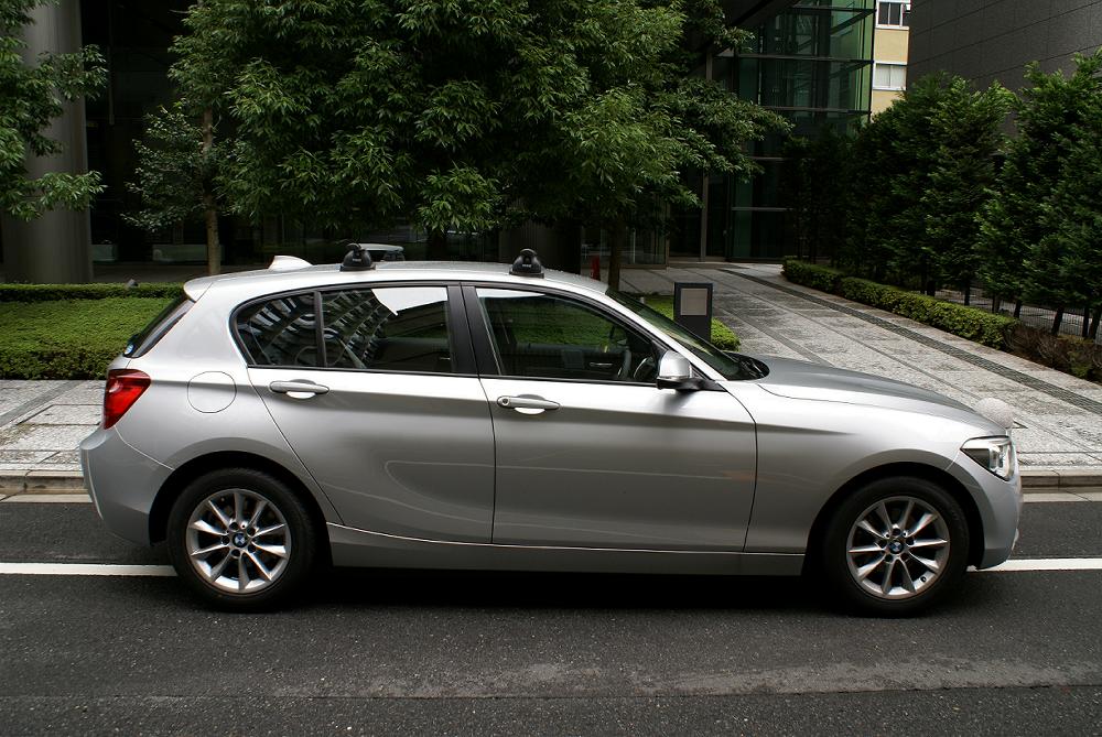 BMW 1シリーズ(F20)用ベースキャリアキット情報|THULEルーフキャリア