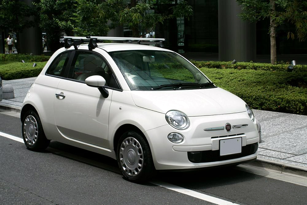 手頃価格スーリー THULE フィアット FIAT 500 ルーフキャリア取付けセット アクセサリー