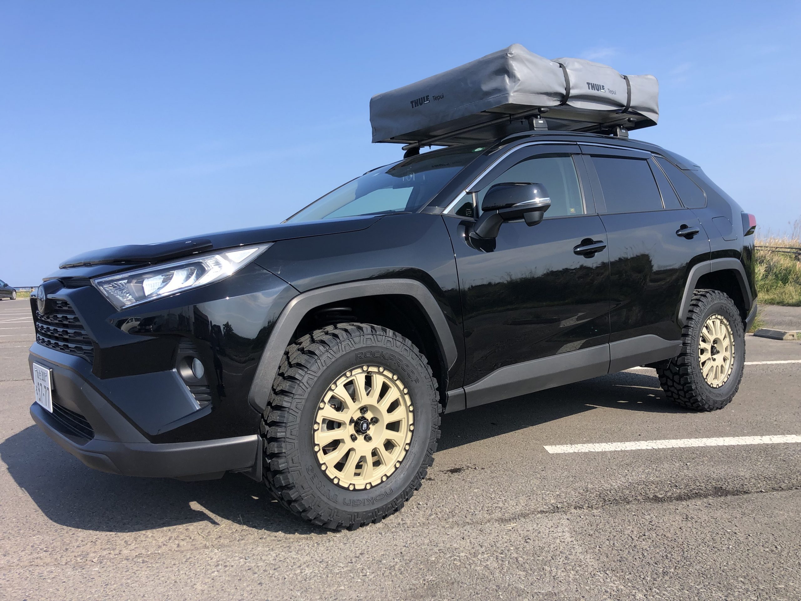 LA STRADA】AVENTURA TOYOTA RAV4 装着画像のご紹介！！ パート2