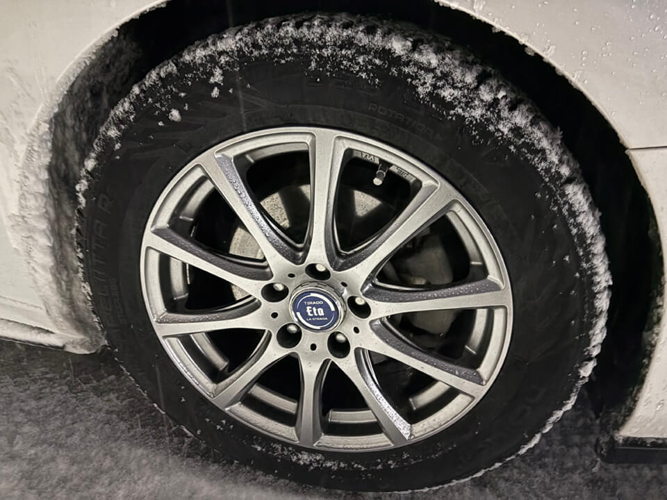 ノキアンタイヤ装着車両