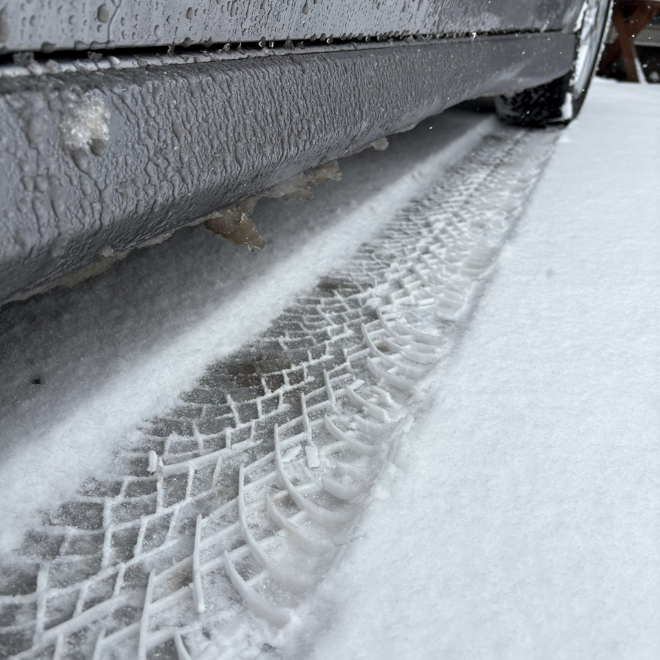 ノキアンタイヤ装着車両