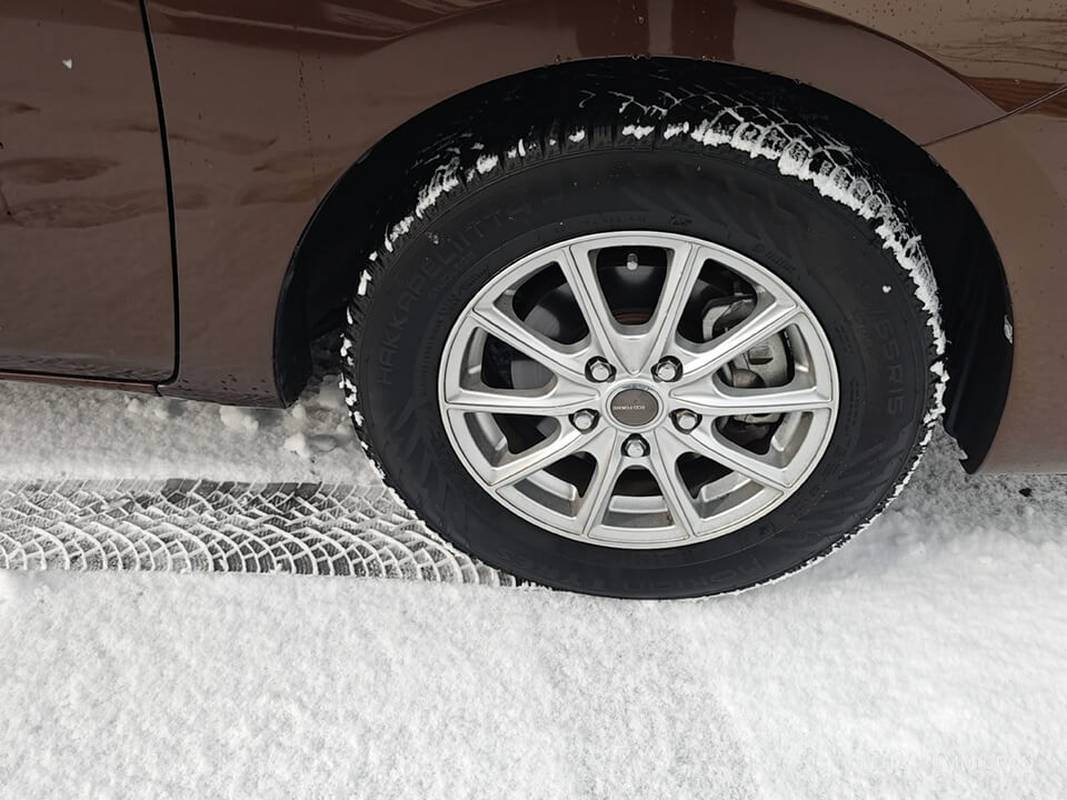 ノキアンタイヤ装着車両