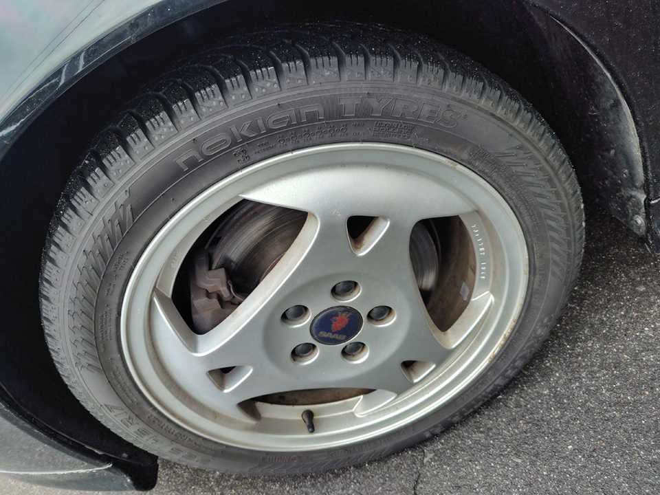 ノキアンタイヤ装着車両